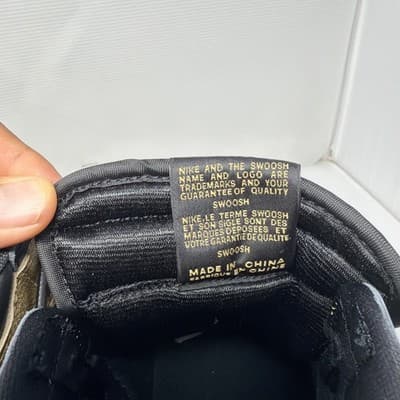 Air Jordan 1 Retro High OG Black Metallic Gold Men's shoes DZ5485-071 size 9 - Thumbnail 6