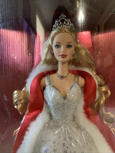 Mattel Holiday Celebration special 2001 Barbie Doll - 50304 - Thumbnail 2