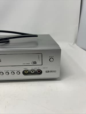 Samsung DVD-V8500 DVD VCR Combo no remote - Thumbnail 3