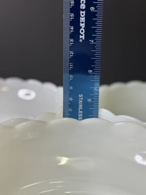 E. O. Brody Co. Milk Glass Candy Bowl M2000 Scalloped Edge Vintage - Thumbnail 8