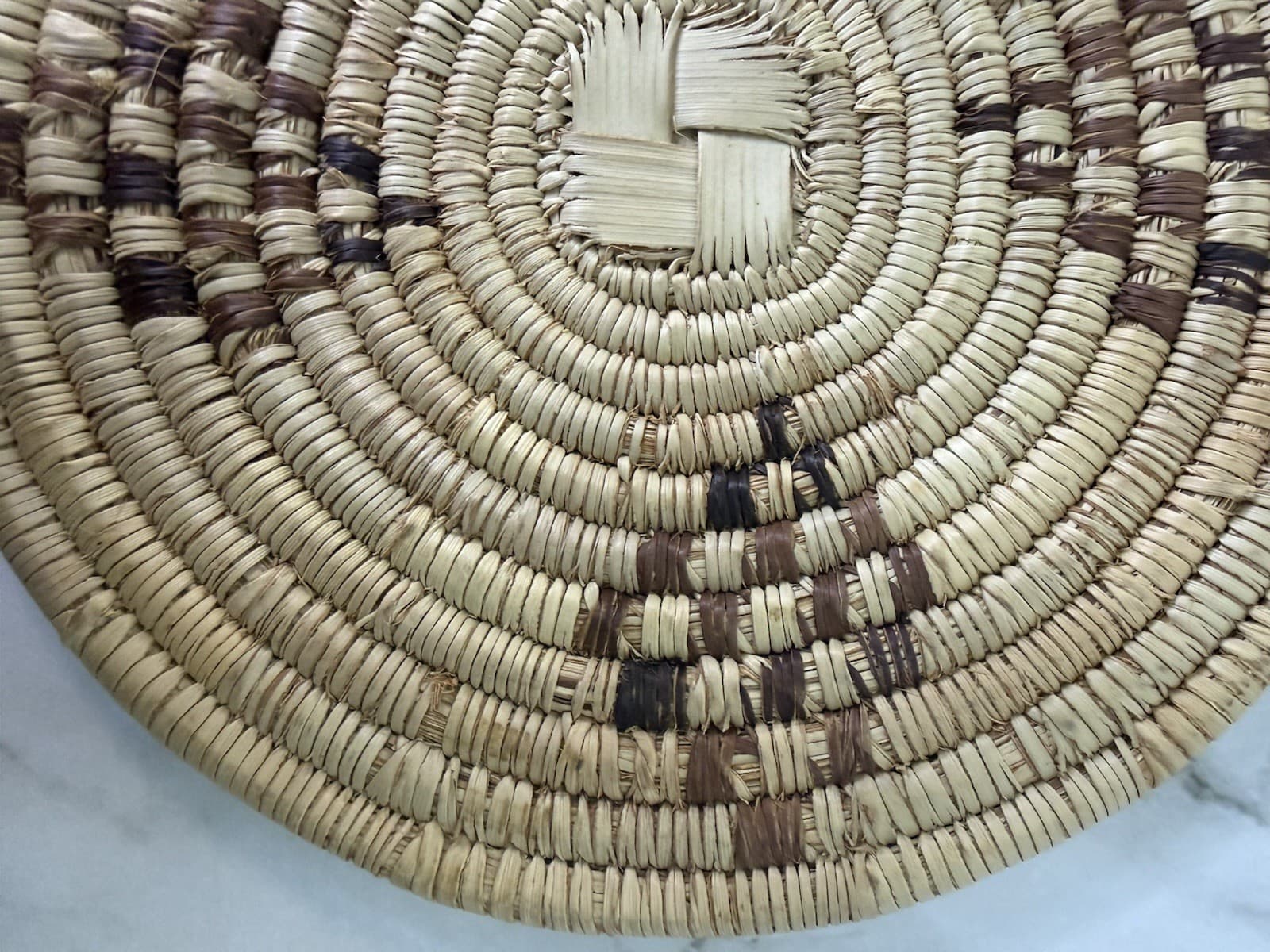 12” Handwoven African Coiled Raffia Basket Woven Round Trivet Placemat Plate - Thumbnail 7