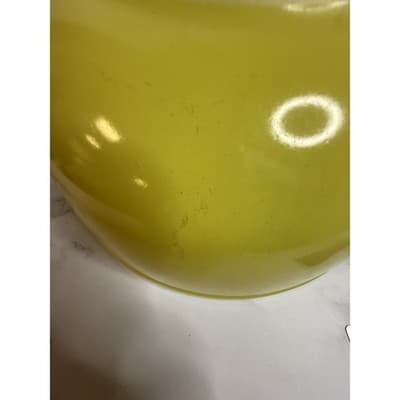 Pyrex Nesting Mixing Bowls Primary Colors Set of 3, Yellow/Green/Blue - Thumbnail 7