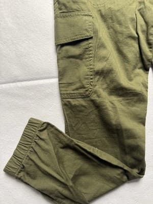 Gap Girlfriend Joggers Khaki Utility Cargo Midrise New W/Tags Relaxed Size 4 - Thumbnail 3