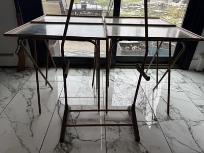 Vintage Set of 4 Andres Orpinas Folding TV Tray Tables - Barn Farm Scene - Thumbnail 3