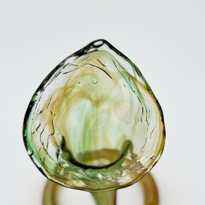 Murano-Style Hand-Blown Green Amber Swirl Art Glass Coiled Base Lilly Vase VTG - Thumbnail 2