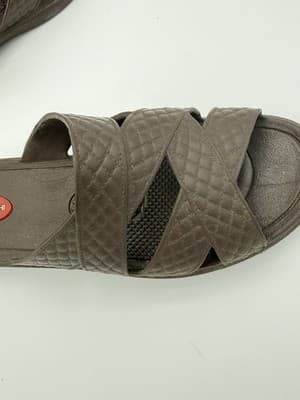 Okabashi Cross Strap Slide Sandals Women Size Small Brown Waterproof Massage - Thumbnail 3