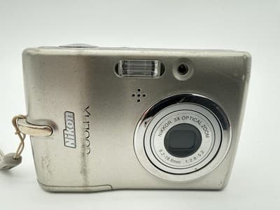 Vintage Nikon Coolpix L11 6MP Silver Digital Camera 3x Zoom Y2K Digicam WORKS