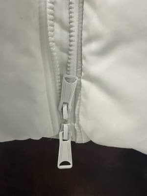 White Quilted Puffer Vest Zipper Women’s Bright White XL W/Pockets - Thumbnail 3