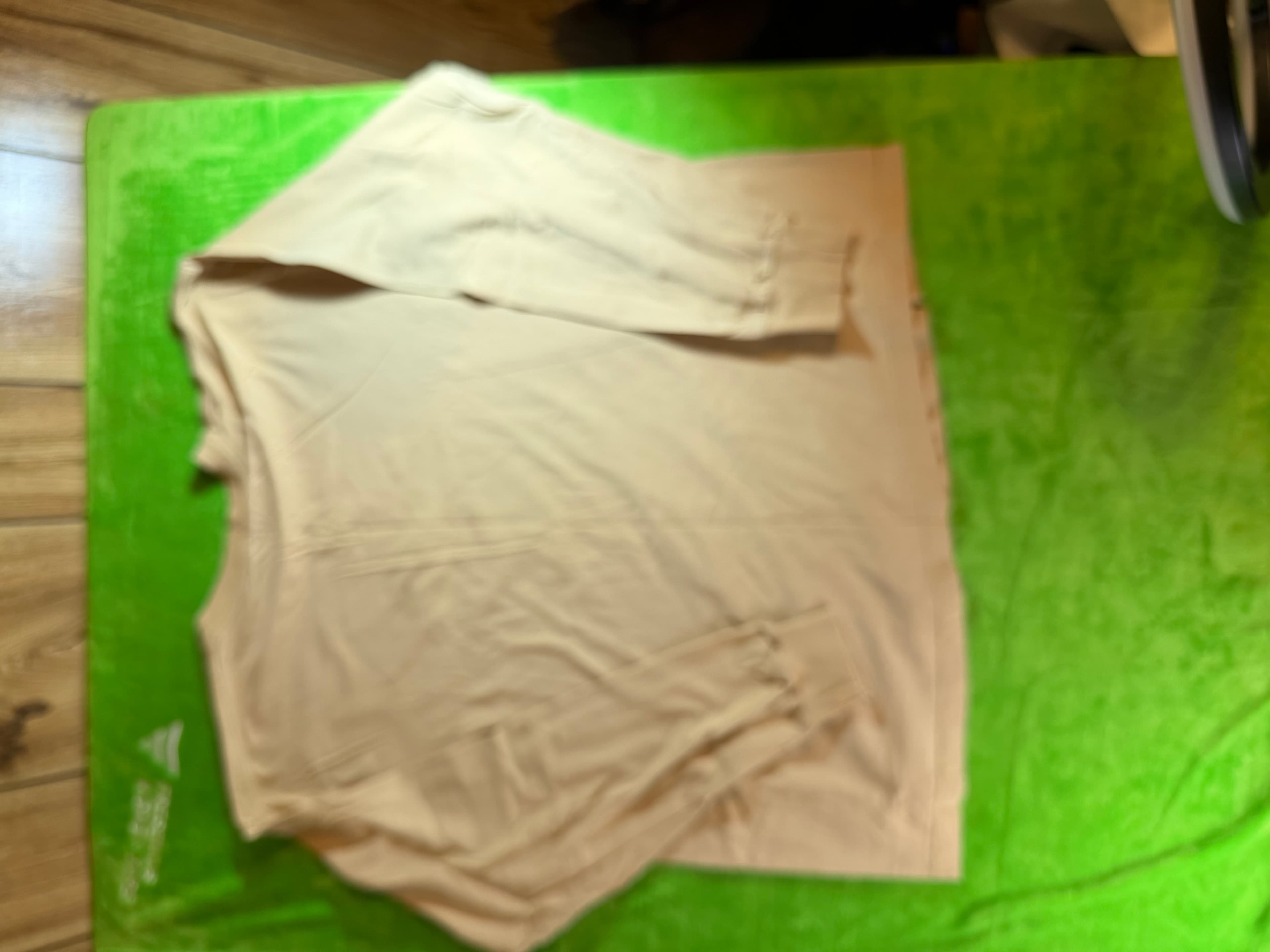 Saints Reebok Tan Long Sleeve Shirt 2XL with Fleur-de-Lis Logo - Thumbnail 2