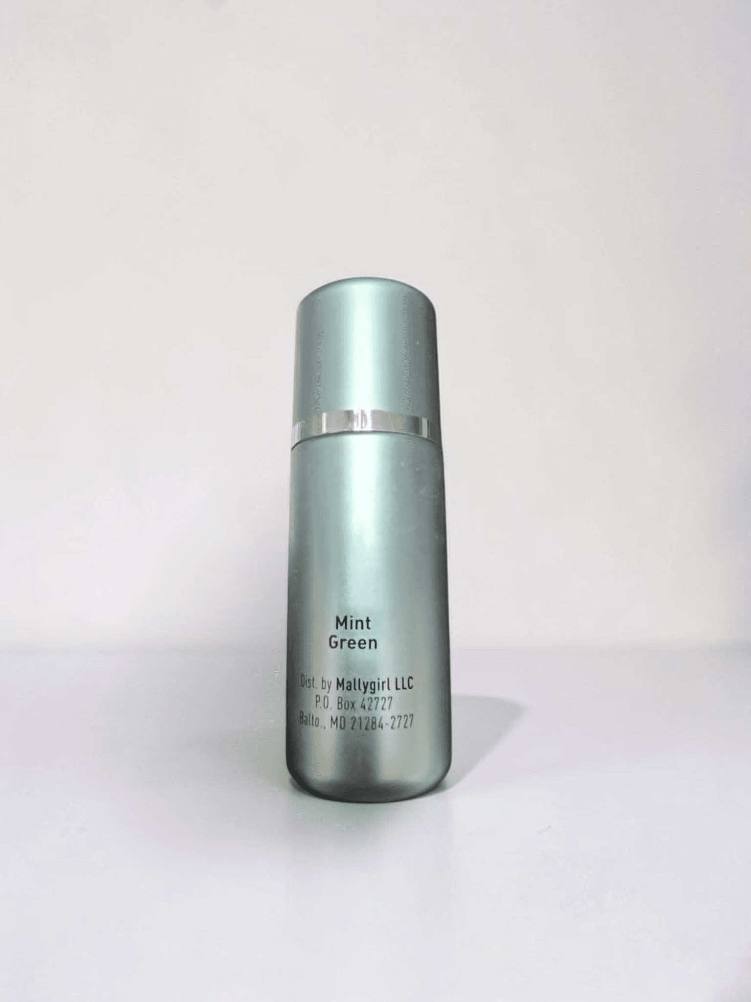 Mally Liquid Light Eyecolor Mint Green 0.18 oz - Thumbnail 2