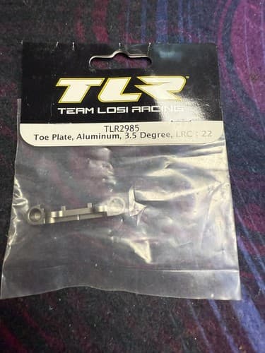 Team Losi Racing Aluminum 3.5° Low Roll Center Toe Plate - TLR 22 Buggy TLR2985 - Image 1