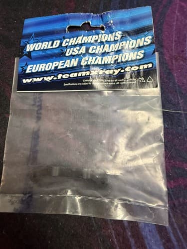 XRAY 322571 Composite Steering Plate NIP XB2 XB4 - Thumbnail 2