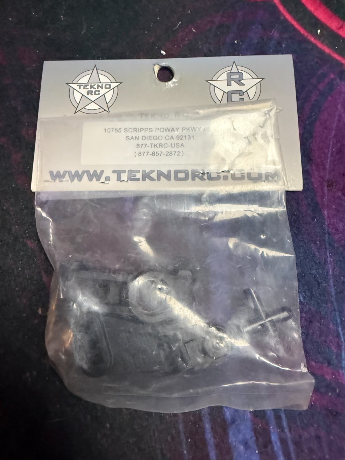 Tekno RC TKR5545 Rear Hubs L/R, CV or Uni, SCT410.3/EB48SL (Requires TKR5515) - Thumbnail 2