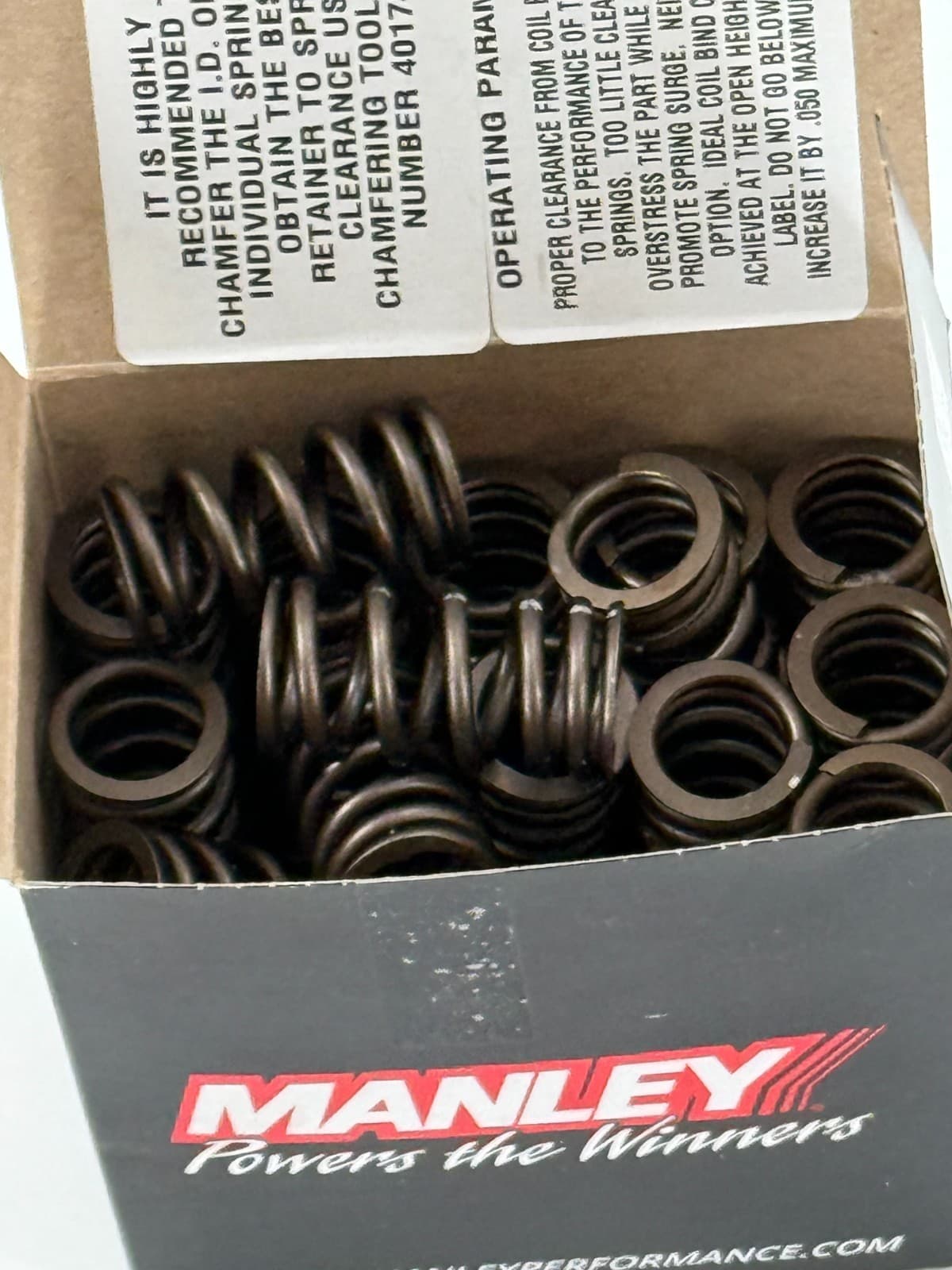 Manley Titanium Retainer & Valve Spring Kit for Toyota/Lexus 3UR 1UR V8 Engines - Thumbnail 2