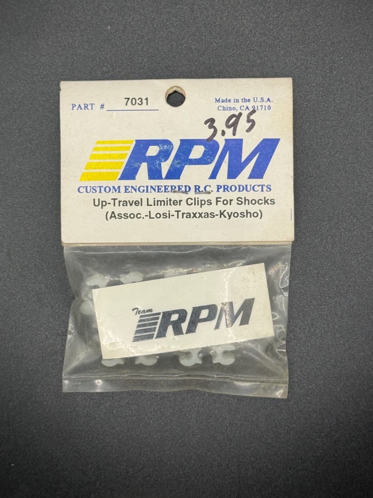 RPM 7031 Vintage Shock Up-Travel Limiter Cups Associated Losi Traxxas Kyosho - Thumbnail 2