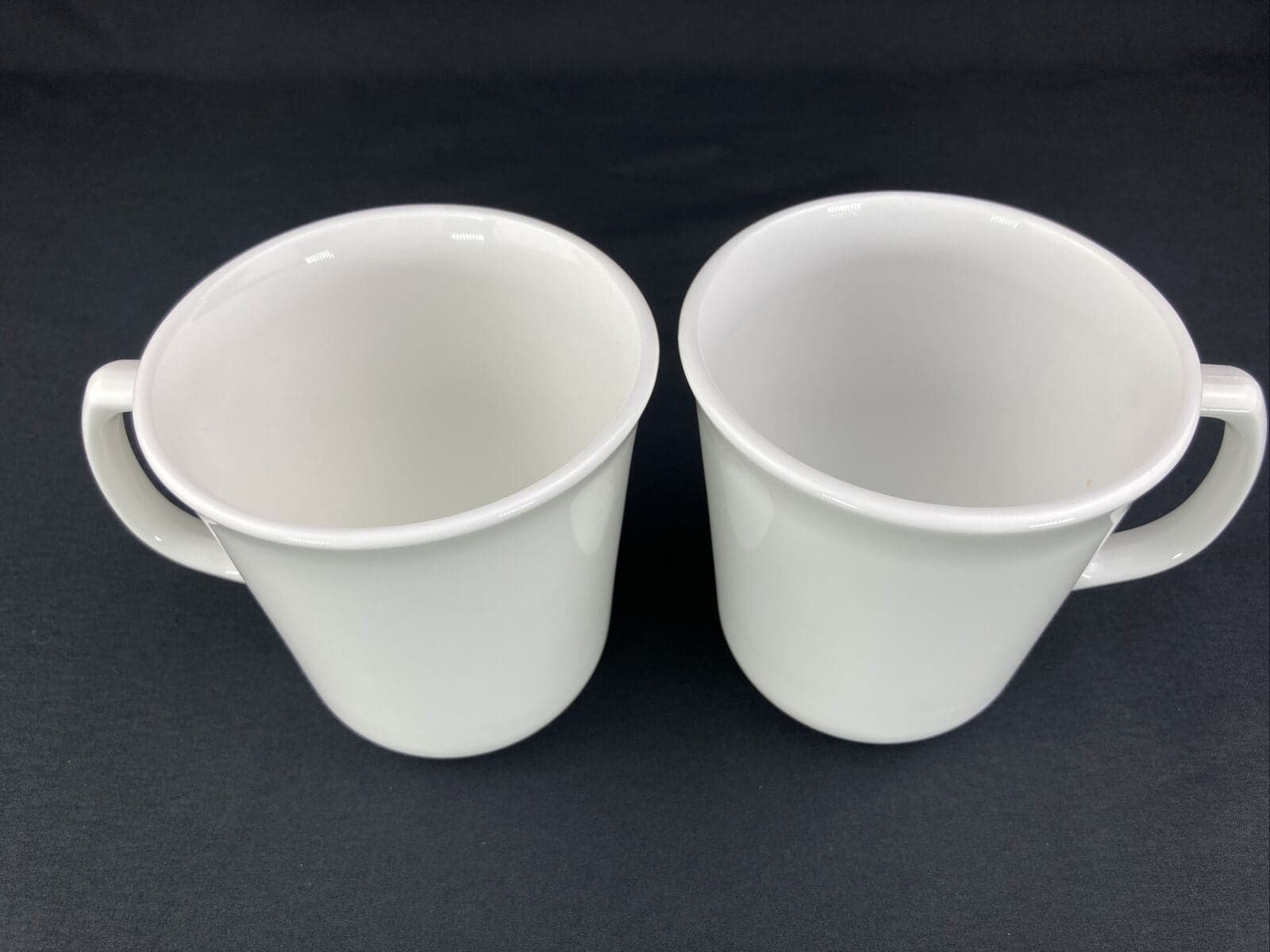 Corning Winter Frost White Set Of 2 Mugs 8oz. Made In USA 3 1/2” - Thumbnail 2
