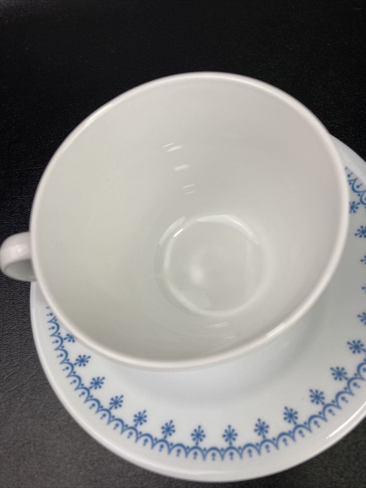 Corelle Livingware By Corning Snowflake Blue Set of 2 Flat Cup (2 5/8") & Saucer - Thumbnail 4