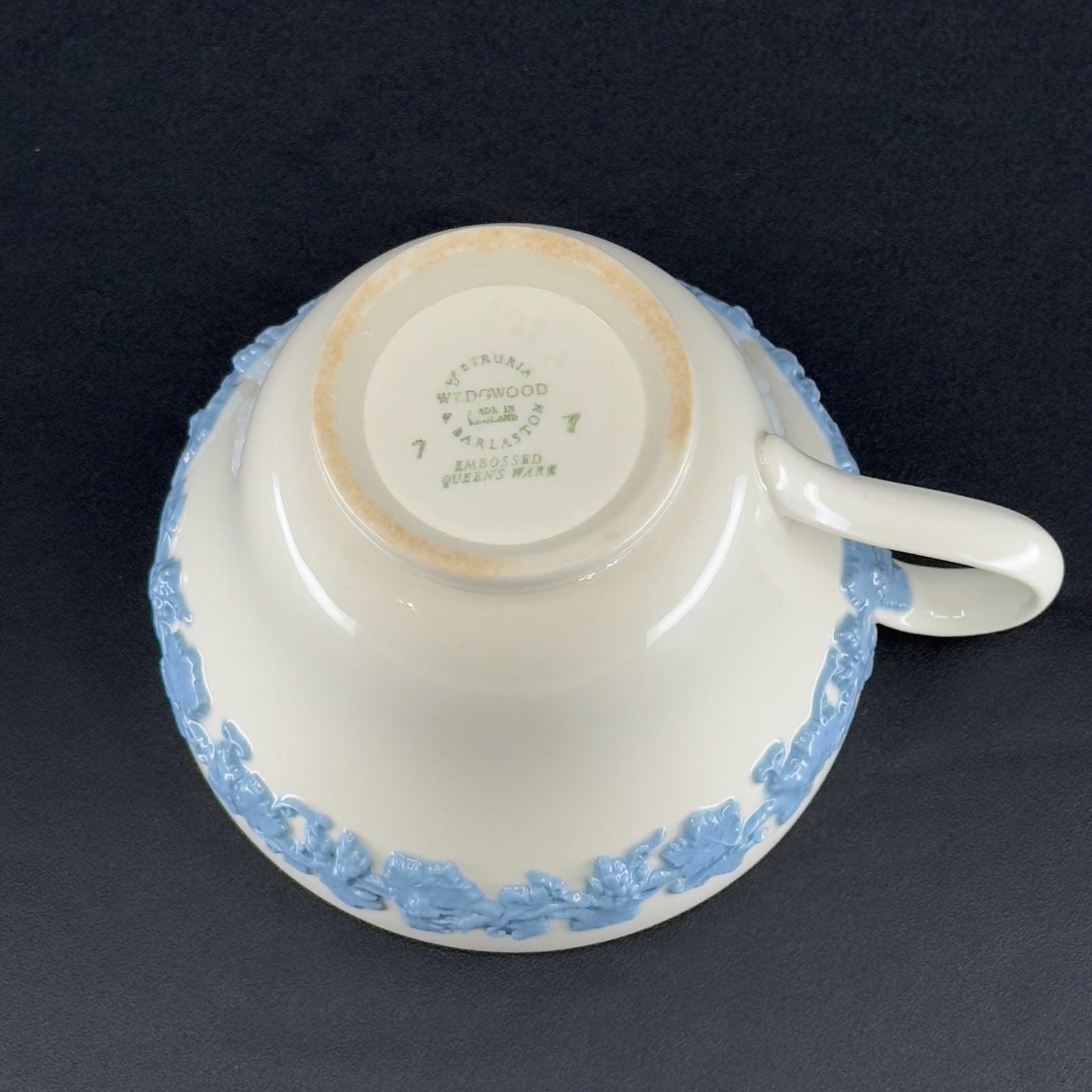 Wedgwood Etruria & Barlaston Embossed Queensware 2 5/8" Teacup - Thumbnail 2