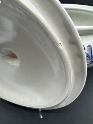 Pfaltzgraff Yorktowne Soup Tureen #160Y with Lid and original Ladle - Thumbnail 4