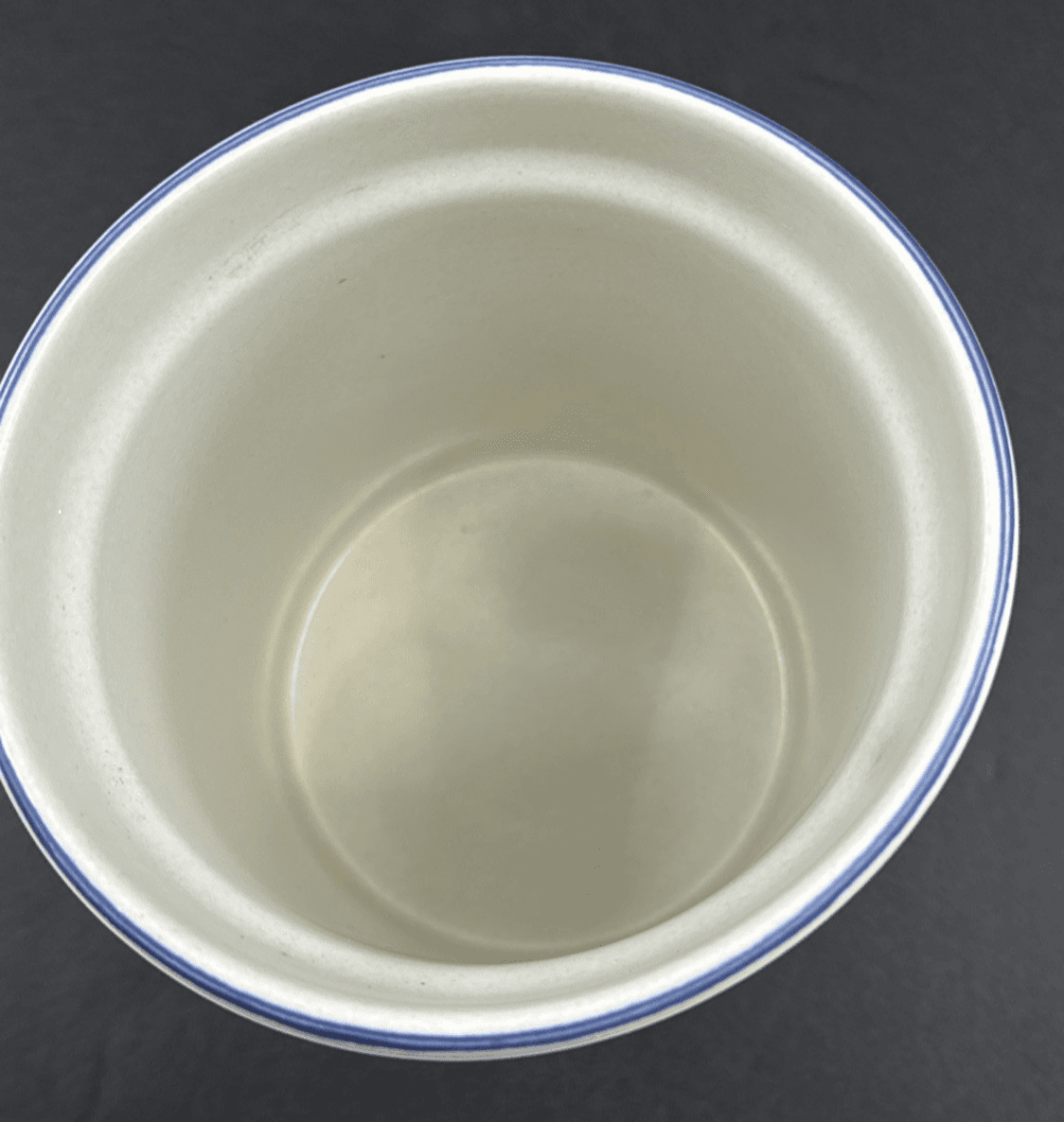 Pfaltzgraff Yorktowne Stoneware Utensils Crock USA #500 - Thumbnail 2