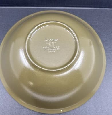 Nustone Everest 7603 Stoneware Serving Bowl- Olive Green - Thumbnail 3