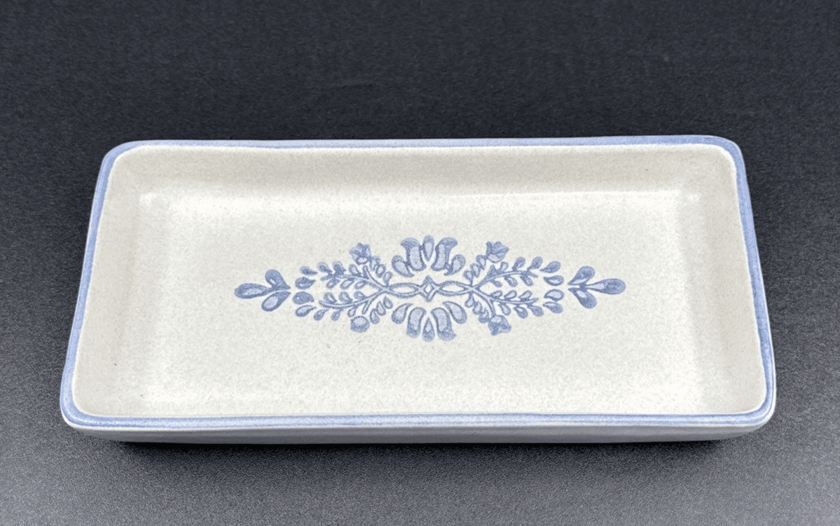 Pfaltzgraff Yorktowne Relish/Butter Etc... Dish 716-51 Stoneware - Image 1