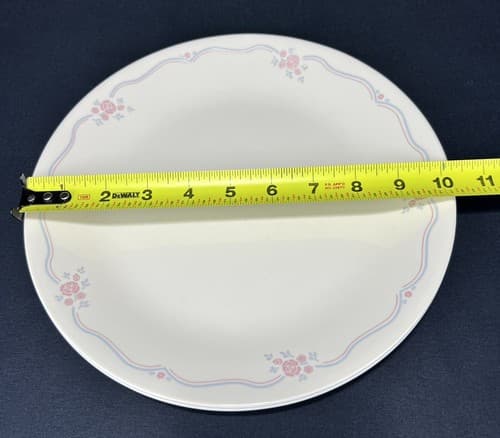 Corelle by Corning 10 1/4” English Breakfast Dinner Plate Set Of 2 - Thumbnail 4