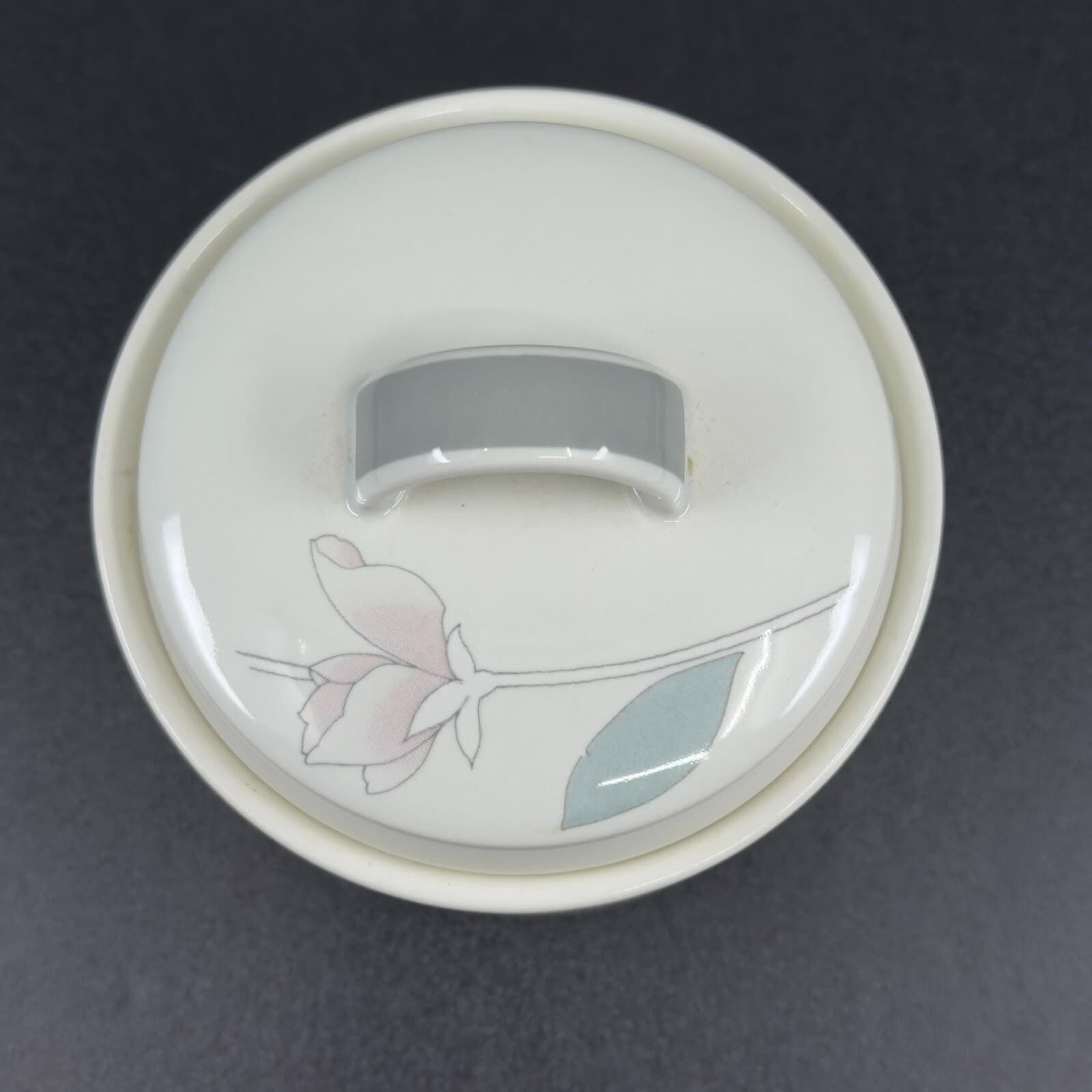Mikasa Intaglio CAC91 La Fleur Covered Sugar Bowl 3 3/4" Made in Japan - Thumbnail 2