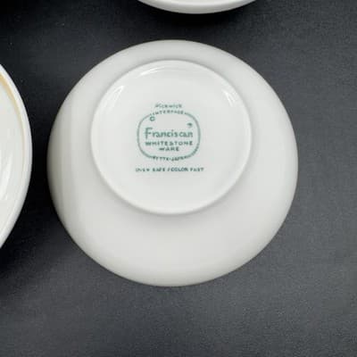 Franciscan Pickwick Set Of 4 Berry Bowls 5” Diameter - Thumbnail 2