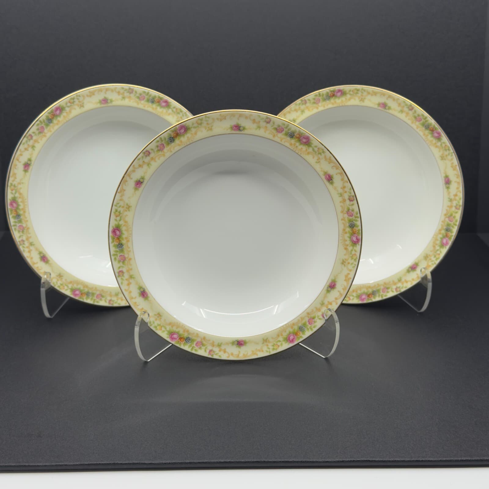 Meito China Modern Windsor 5 3/4" dessert bowls Patents Applied for backstamp x3 - Image 1