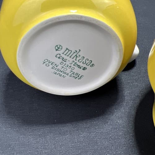 Mikasa Sugar Bowl w/lid and Creamer Cera Stone D1350 Daybreak Yellow - Thumbnail 5