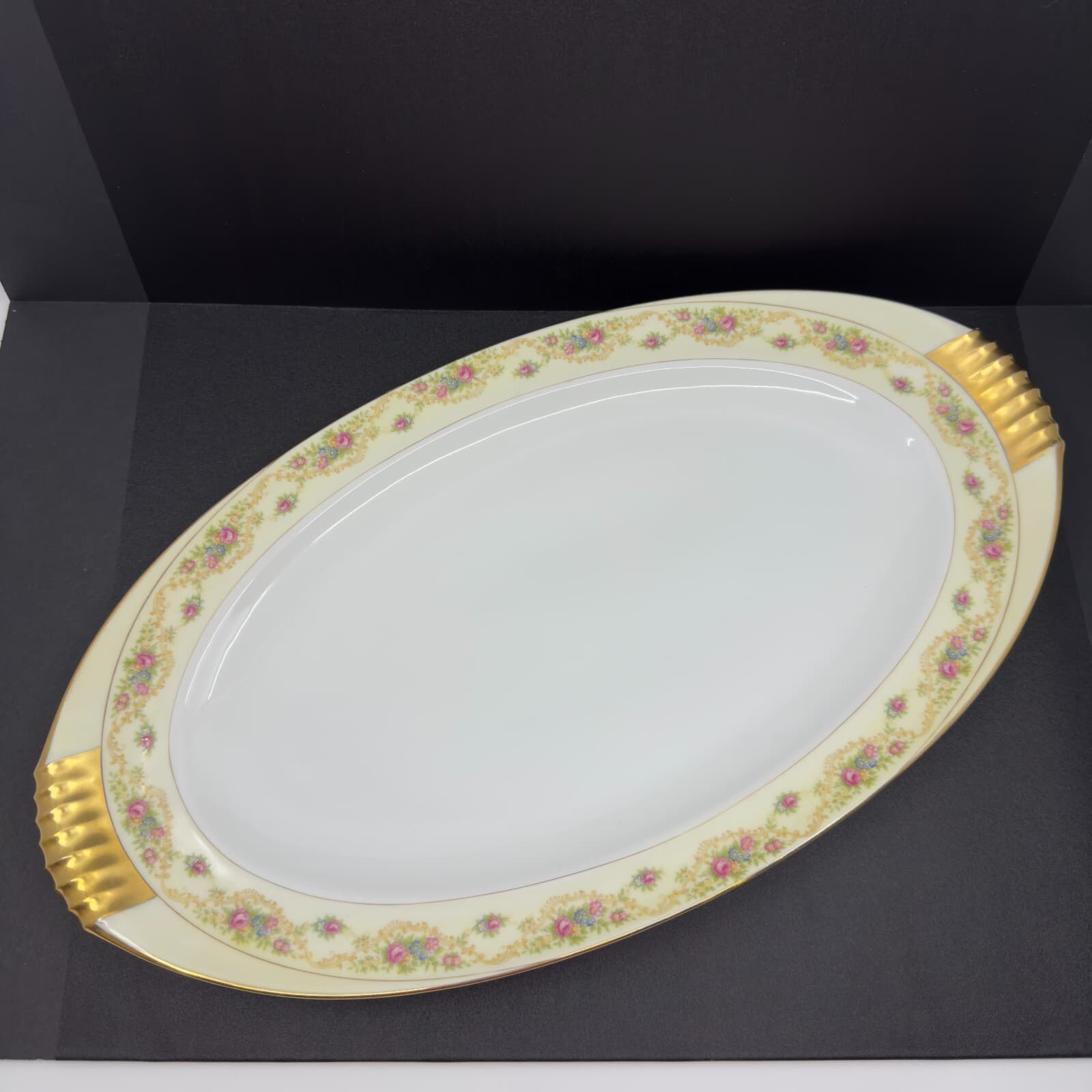 Meito China Modern Windsor 16 3/4" platter patents applied for backstamp - Thumbnail 2