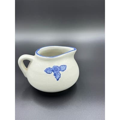 Pfaltzgraff Yorktowne Gravy Boat Floral Pattern 20 oz 414y - Image 1