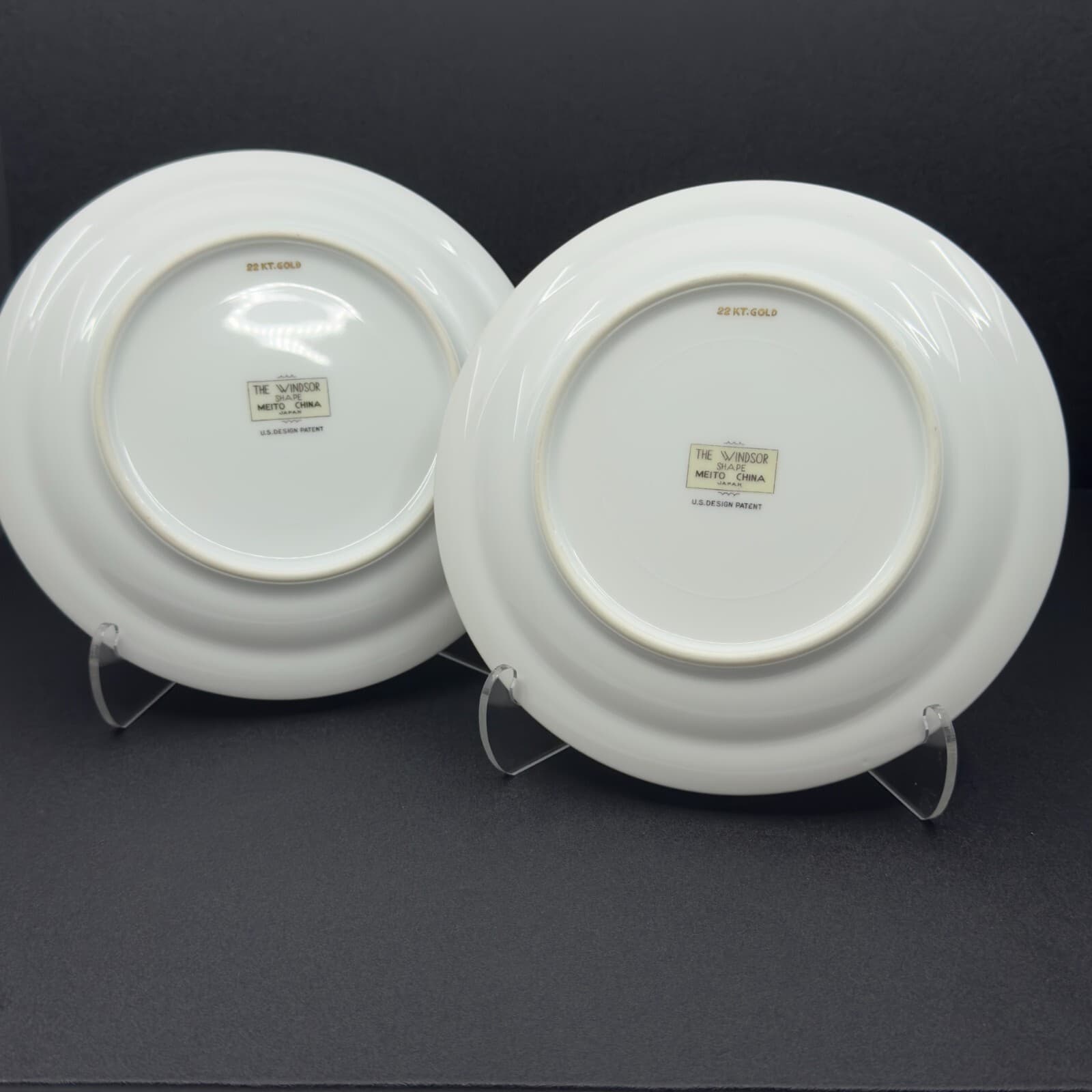 Meito China Modern Windsor 6 1/4" Bread plates 22 karat gold trim set of 2 - Thumbnail 2