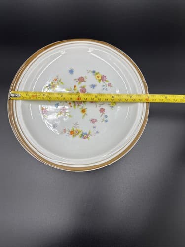 Oven To Table Colonial Stoneware Violet Pattern 8" Salad Plates (set of 4) - Thumbnail 3