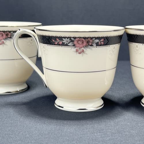 Noritake Ivory Fine China ETIENNE Tea Cups (set of 4) - Thumbnail 2