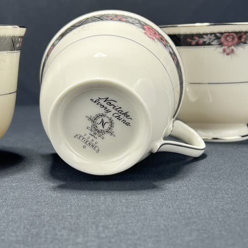 Noritake Ivory Fine China ETIENNE Tea Cups (set of 4) - Thumbnail 4