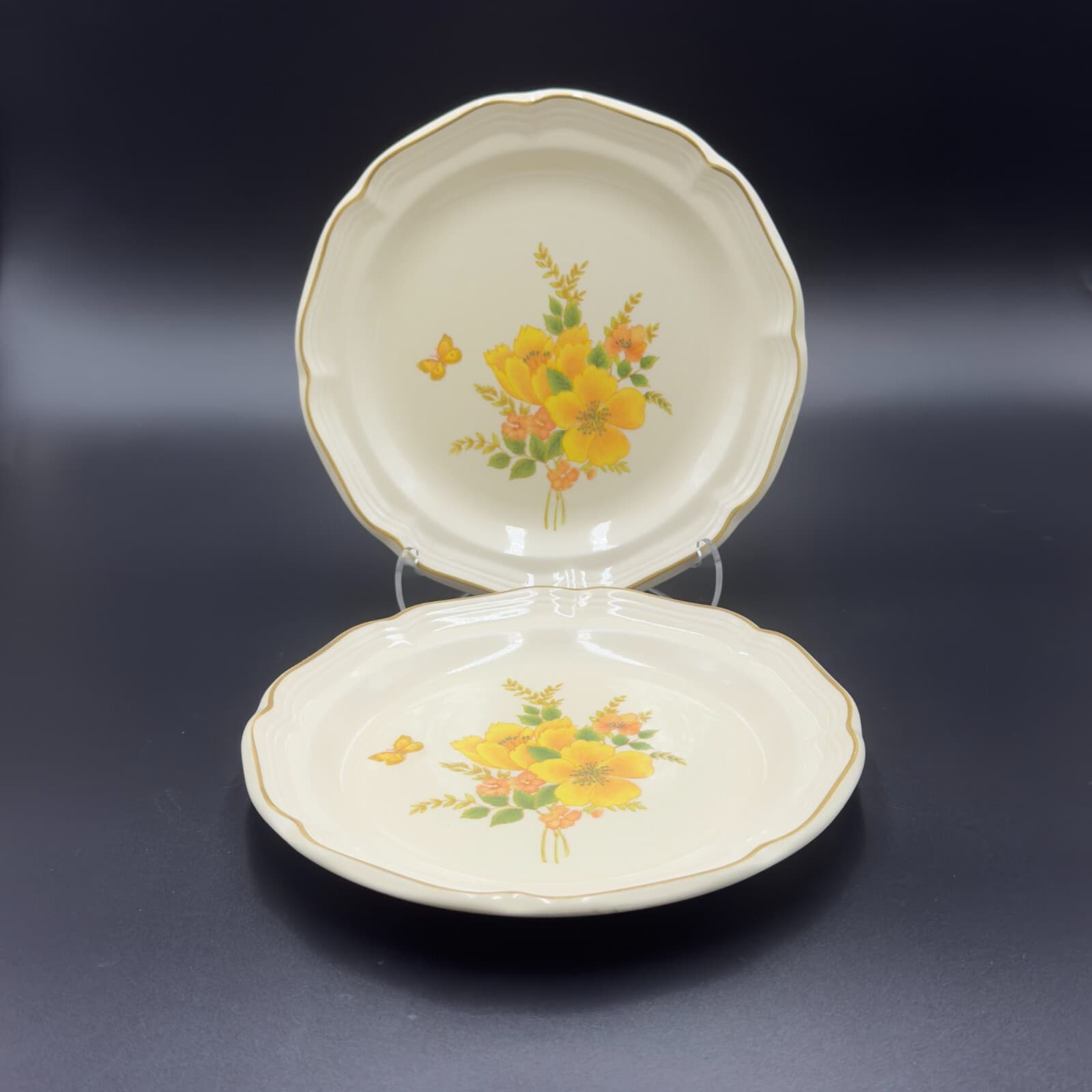 Sangostone 3411 Butterfly Appetizer Plates 7 1/2" Set of 2 - Image 1