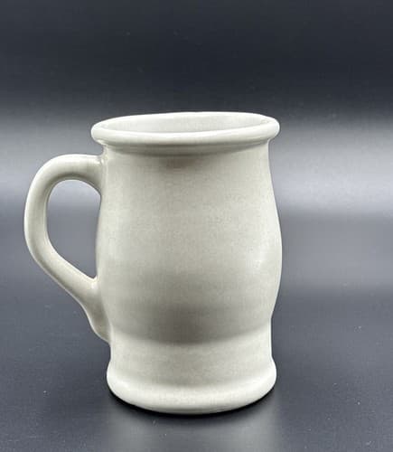 Pfaltzgraff Yorktowne Tulip Mug Tankard 282Y Blue On White - Thumbnail 2