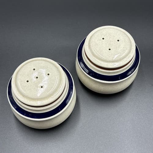 Yamaka Contemporary Chateau Cobalt Blue Stoneware Salt Pepper Shakers Set Japan - Thumbnail 2