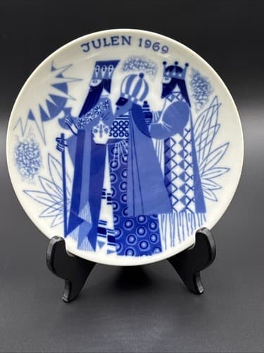 1969 Christmas Plate - The Three Wise Men - Made in Porsgrunds, Norway 7" - Image 1