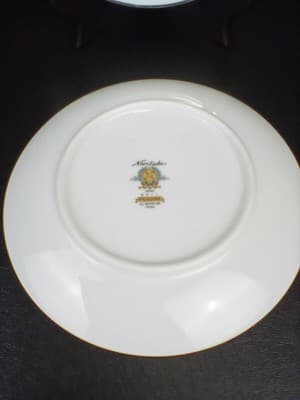 NORITAKE PASADENA 8 1/4" SALAD PLATES - PINK ROSE/ PLATINUM TRIM SET OF 2 - Thumbnail 3