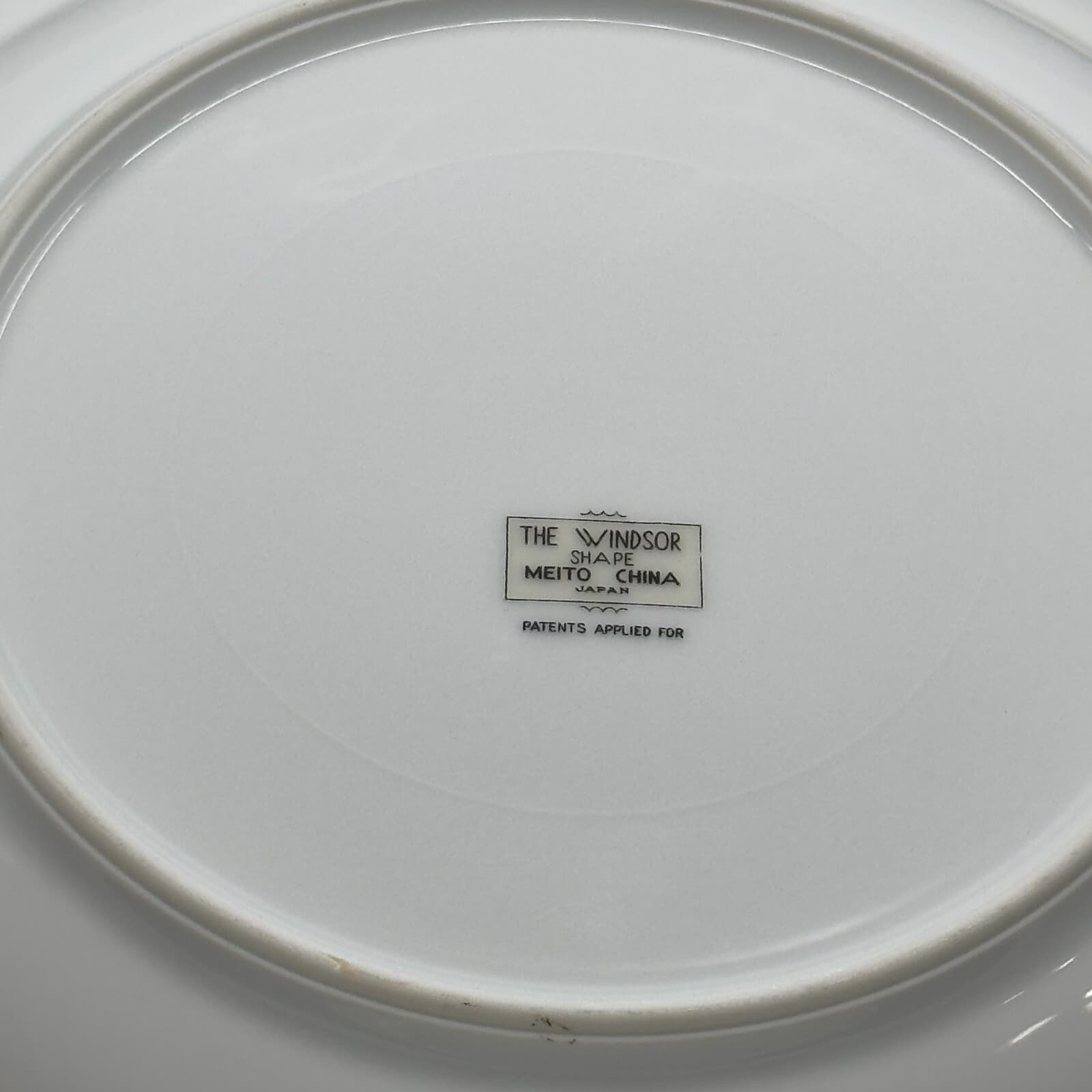 Meito China Modern Windsor 9 3/4" Dinner Plates Patents applied for backstamp x2 - Thumbnail 4