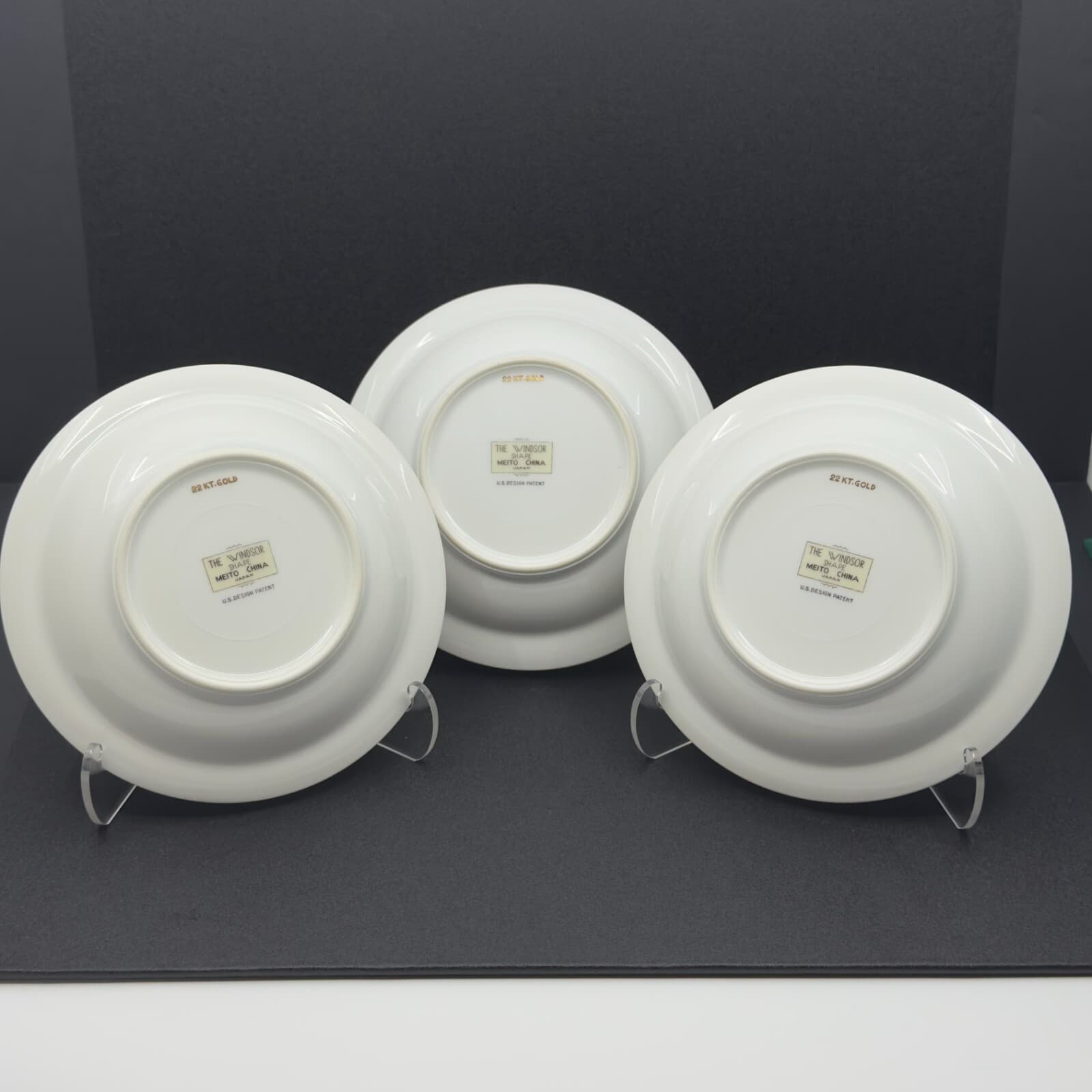 Meito China Modern Windsor 5 3/4" dessert bowls 22 karat gold trim (x3) - Thumbnail 3