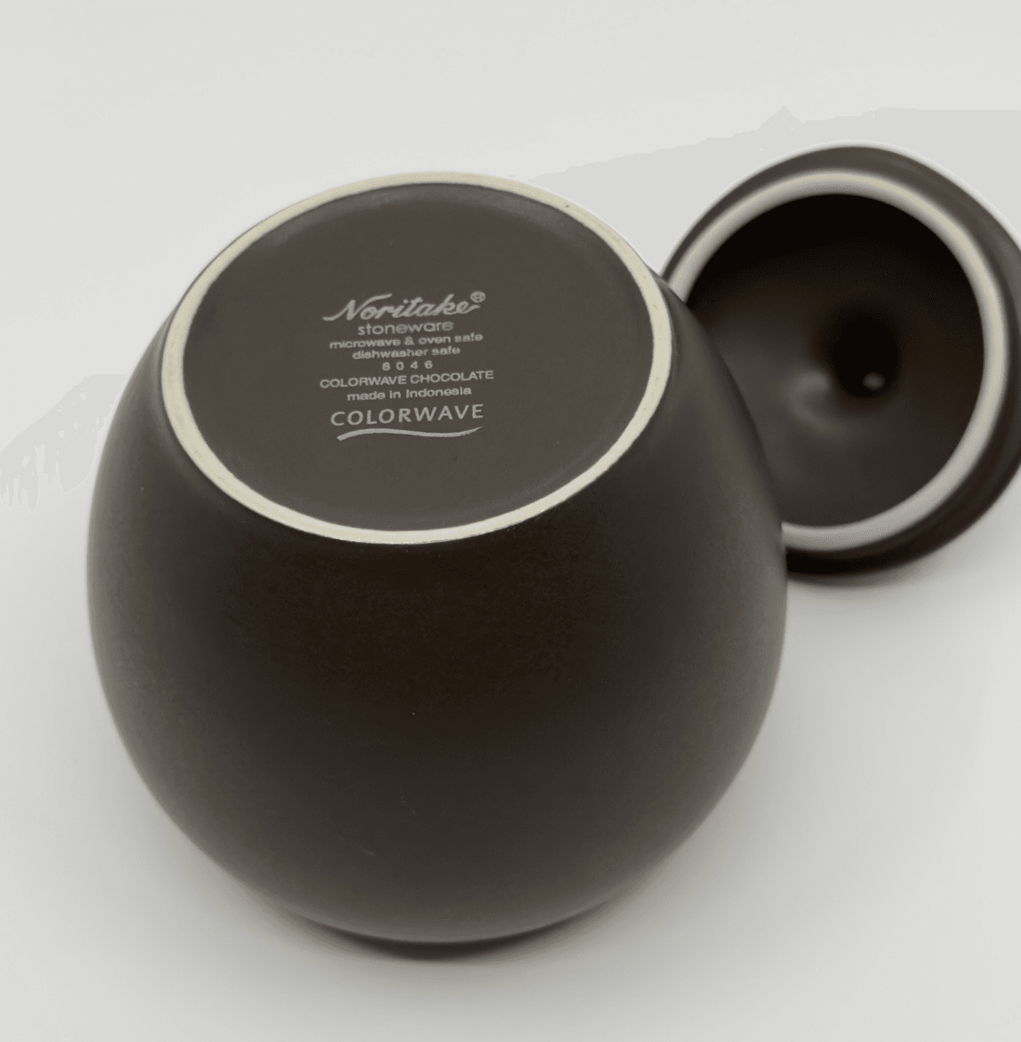 Noritake Colorwave Chocolate Sugar Bowl w/Lid - Thumbnail 3