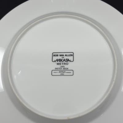 Bob Van Allen for Mikasa Metro Sketch Book Japan L9175 10.5” Dinner Plates (x2) - Thumbnail 2