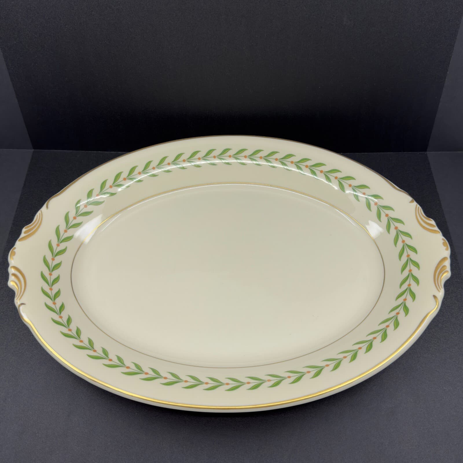 Syracuse China Old Ivory 14" Platter - Image 1