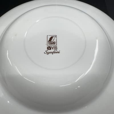 Figgo Symphoni 8" rimmed pasta bowls V555 Set of 2 - Thumbnail 3
