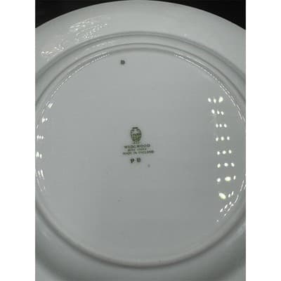 Wedgwood Gold Grecian Bone China Salad Plates Set of 2 - Thumbnail 3