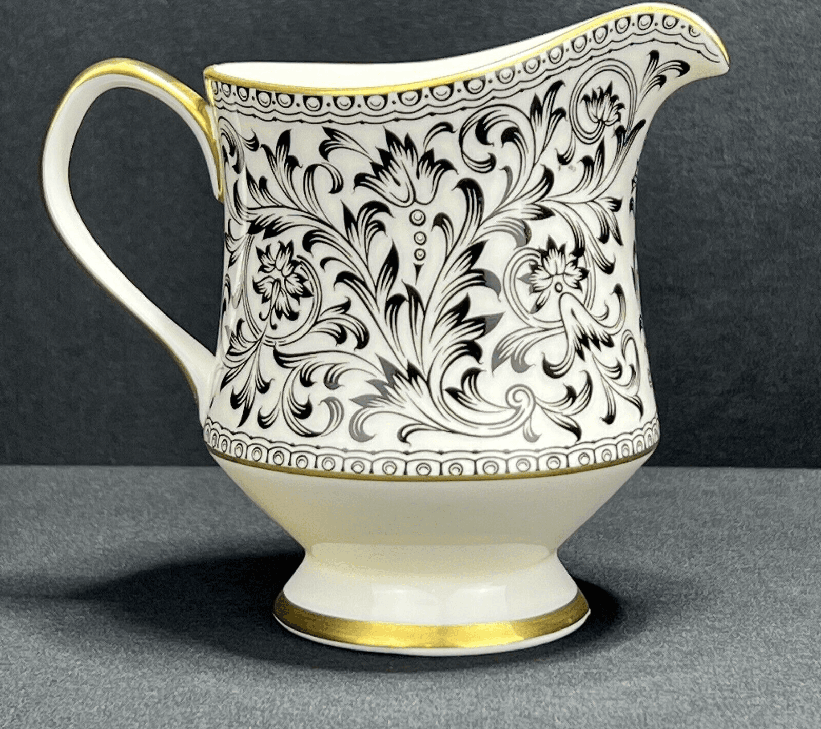 Sango China Japan Spanish Lace # 3757 Sugar Bowl and Creamer Set. - Thumbnail 3